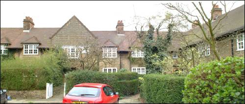 40s Asmuns Place view